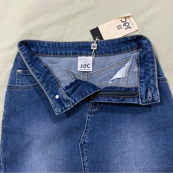 Brand New Denim Skirt by Jac - Picture 3 of 4